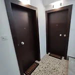 Petmeza 1 F *